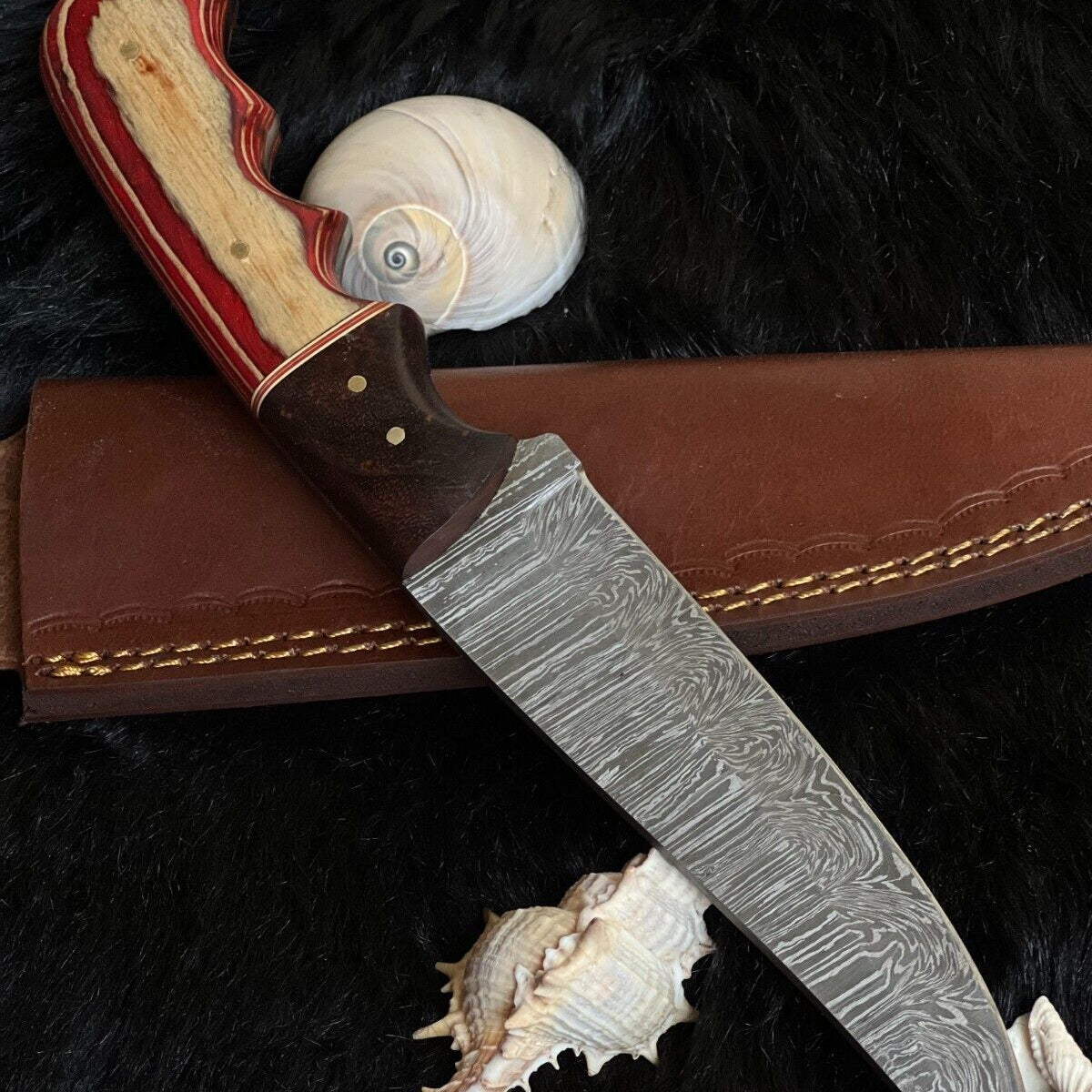 10.25" Custom Twist Damascus Bowie Knife – Camel Bone & Wood Handle