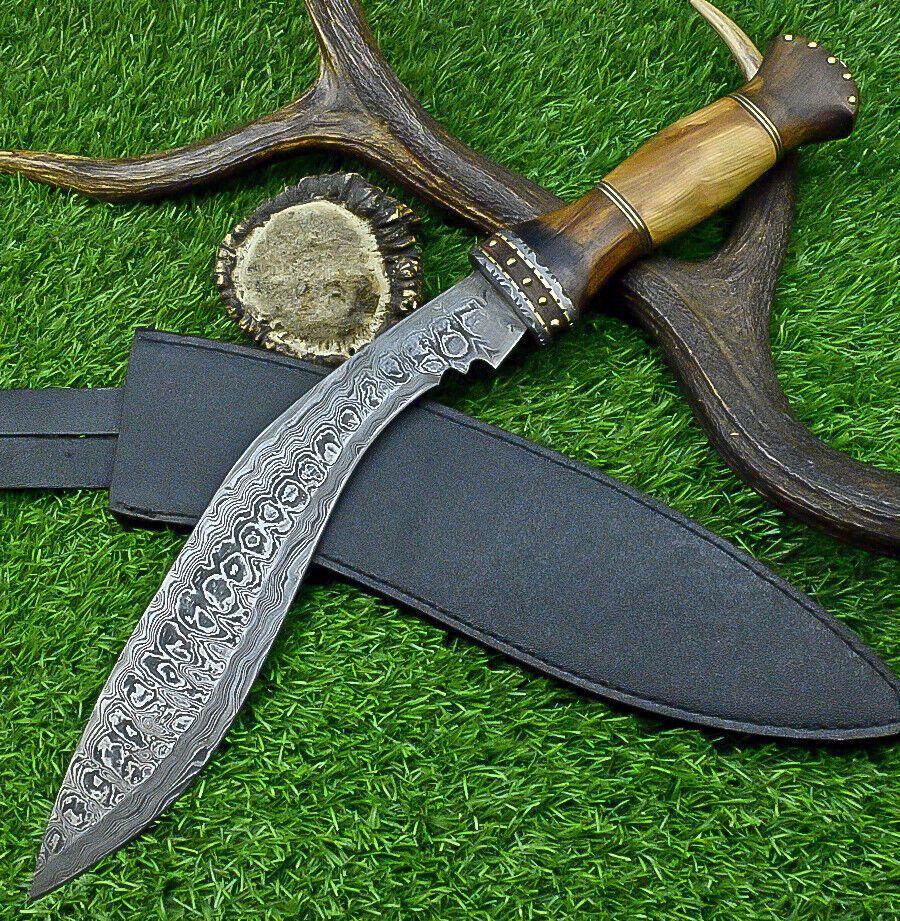 17 Inch Custom Forged Damascus Steel Bowie Knife with Natural Wood Handle