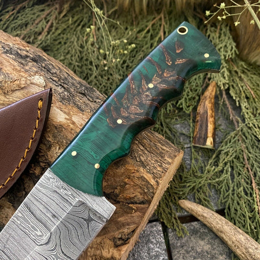 9" Damascus Hunting Bowie Knife – Resin Handle with Leather Sheath