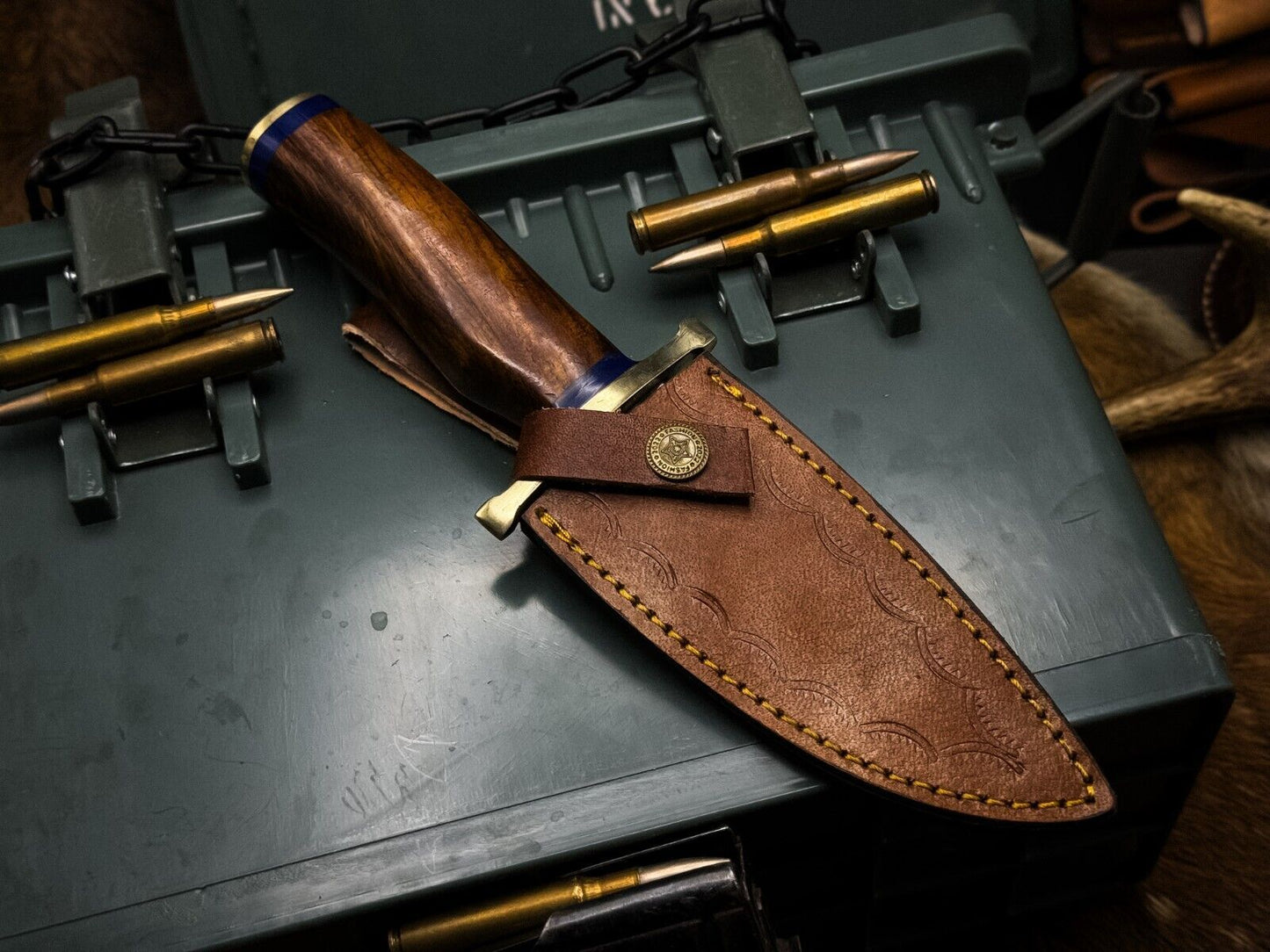 Hand-Forged Damascus Bowie Knife – Full Tang Hunting Blade with Twist Hardwood Handle & Sheath | Heritage Forge