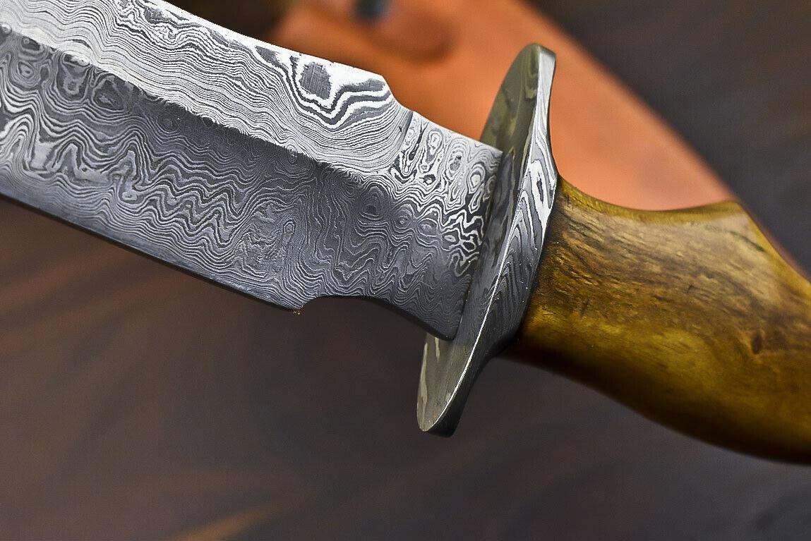 13.5" Handmade Damascus Bowie Knife – Hardwood Handle