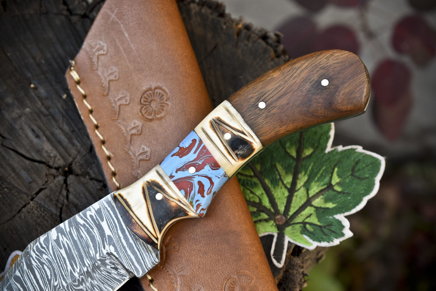 Twist Damascus Skinner Knife with Mixed Handle for Hunting and Outdoor Use
