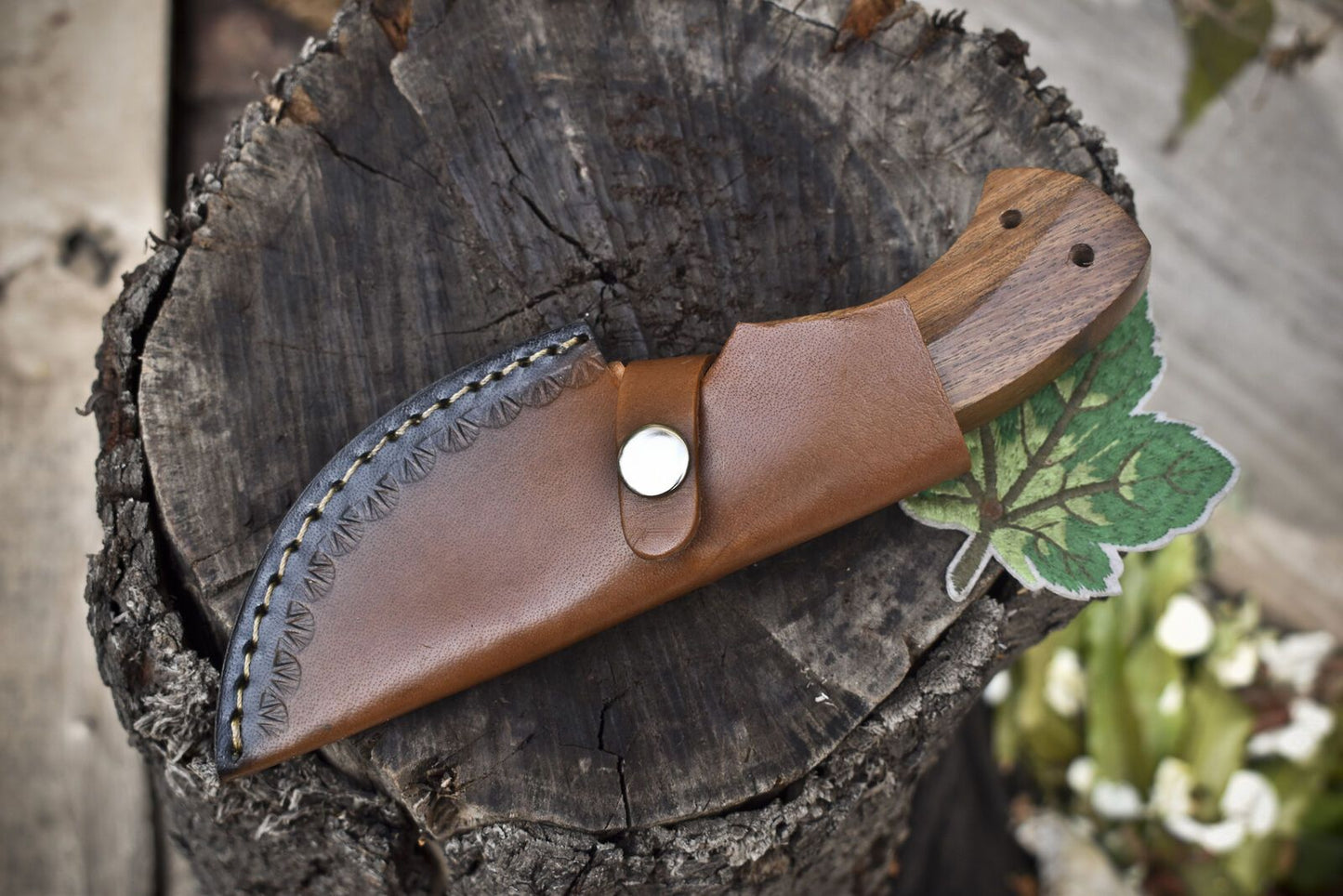 Ladder Damascus Skinner Knife with Walnut Wood Handle and Hand Forged Decoration