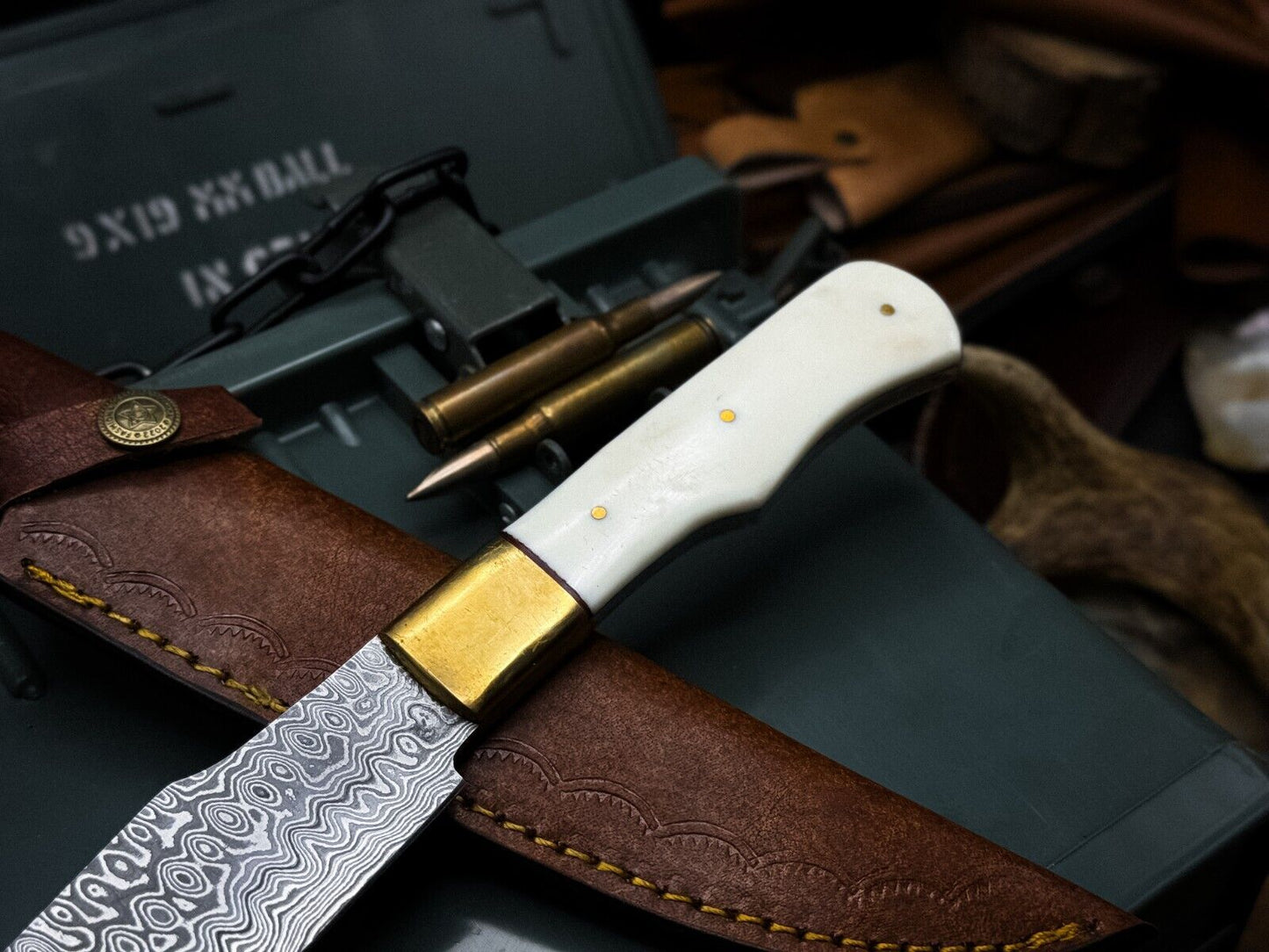 Handmade Damascus Steel Kitchen Chef Knife, Wood Handle, Cow Leather Sheath
