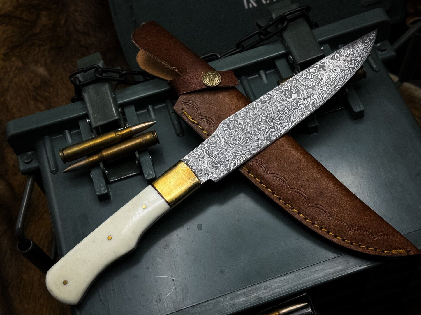 Handmade Damascus Steel Kitchen Chef Knife, Wood Handle, Cow Leather Sheath