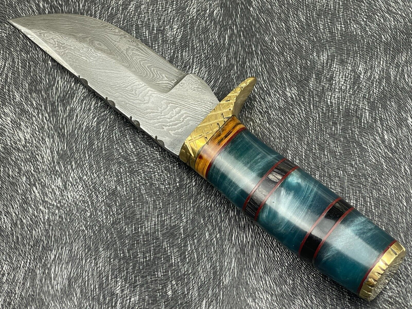 8" Resin Handle Damascus Steel Bowie Knife – Hand-Forged Hunting & Camping Knife
