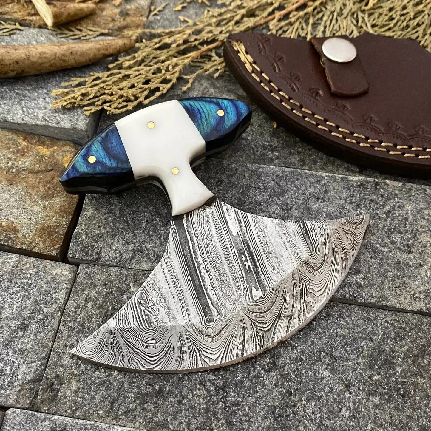 Custom Hand Forged Damascus Steel Skinner Knife with Rosewood and Bone Handle – Handmade Hunting Knife with Leather Sheath