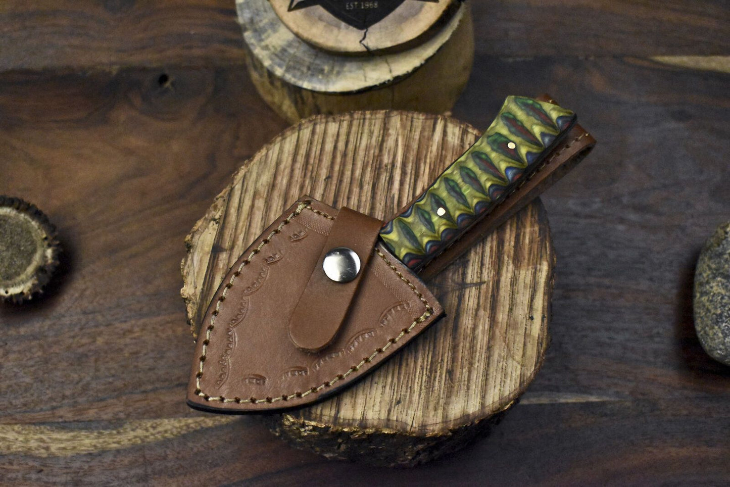 Handmade Twist Damascus Skinner Knife with Gut Hook and Hard Wood Handle – Custom Fixed Blade Hunting Knife