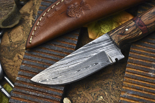 Handmade Skinner Knife Twist Damascus Hard Wood Wooden Bolster Hiking w/ Leather Sheath