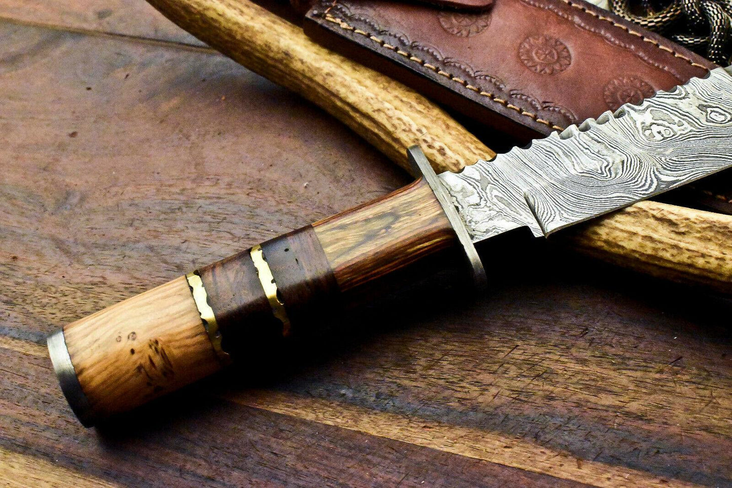12" Handmade Damascus Bowie Knife – Walnut Wood Handle & Leather Sheath