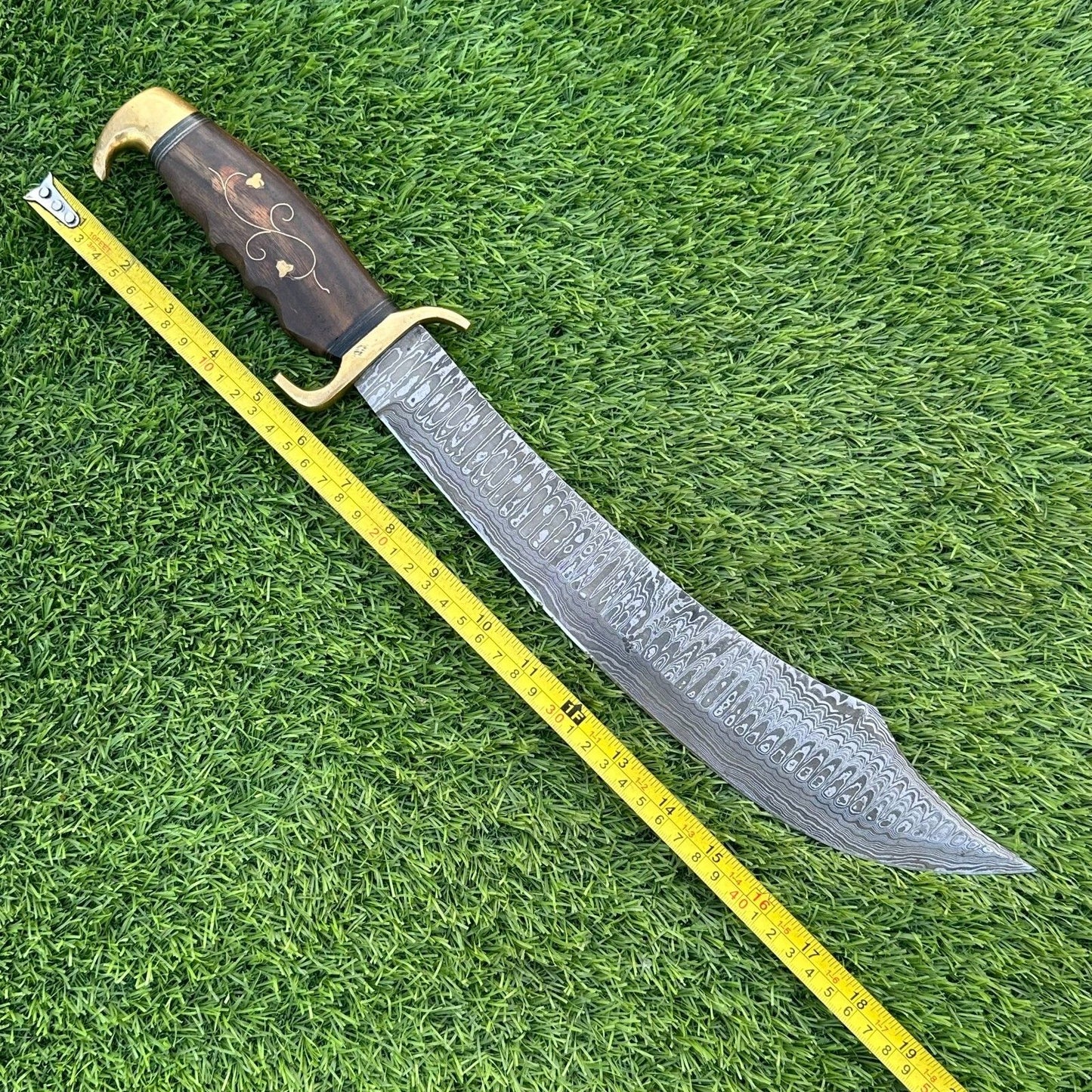 19" Handmade Damascus Bowie Scimitar – Wooden Handle & Leather Sheath