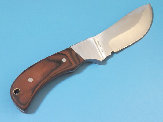 8″ Outdoorsman Skinner Knife – Brown Wood Handle, Full Tang Stainless Blade with Nylon Sheath