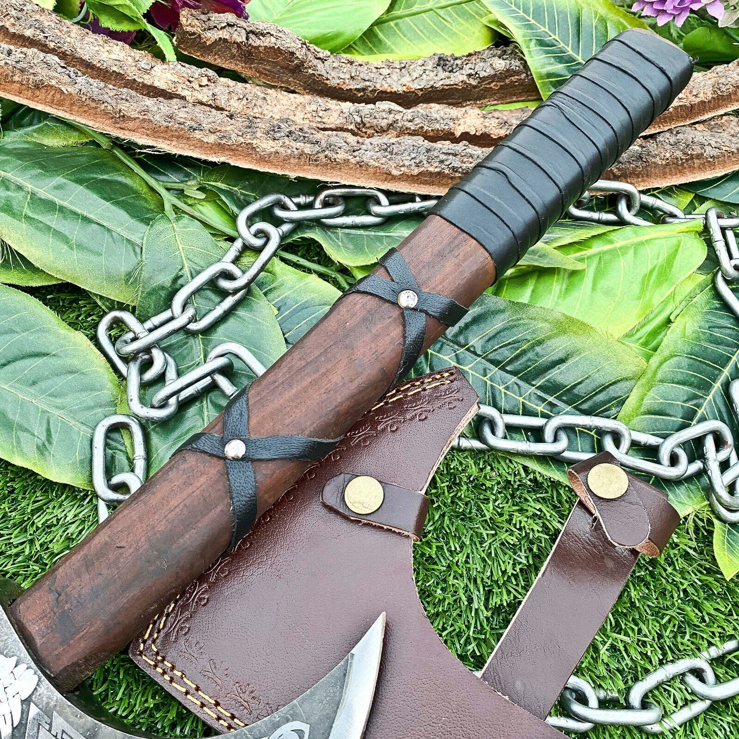 Handmade Carbon Steel Etched Blade Viking Tomahawk Hatchet Axe with Walnut Wood Leather Wrapped Handle and Sheath