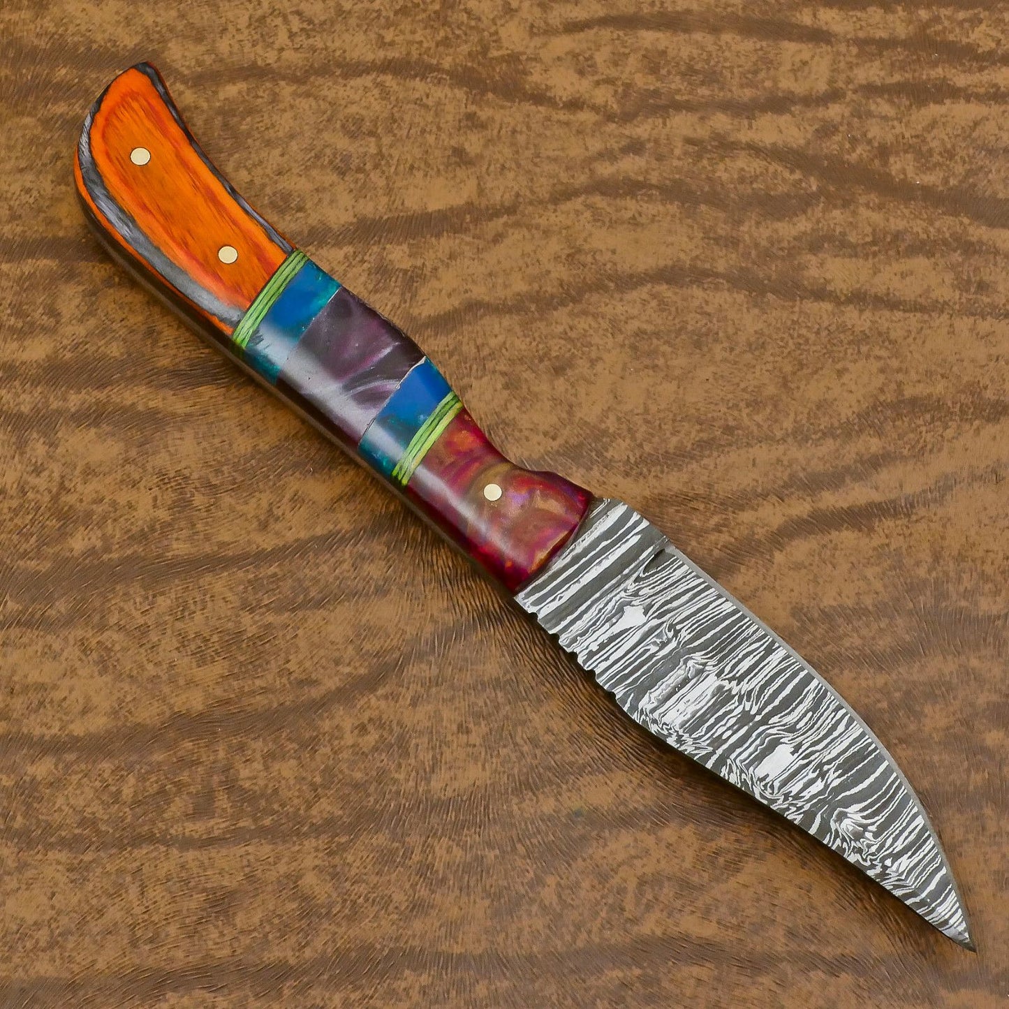 Heritage Forge Custom Handmade Damascus Skinner Hunting Knife with Resin and Wood Handle – Fixed Blade Knife