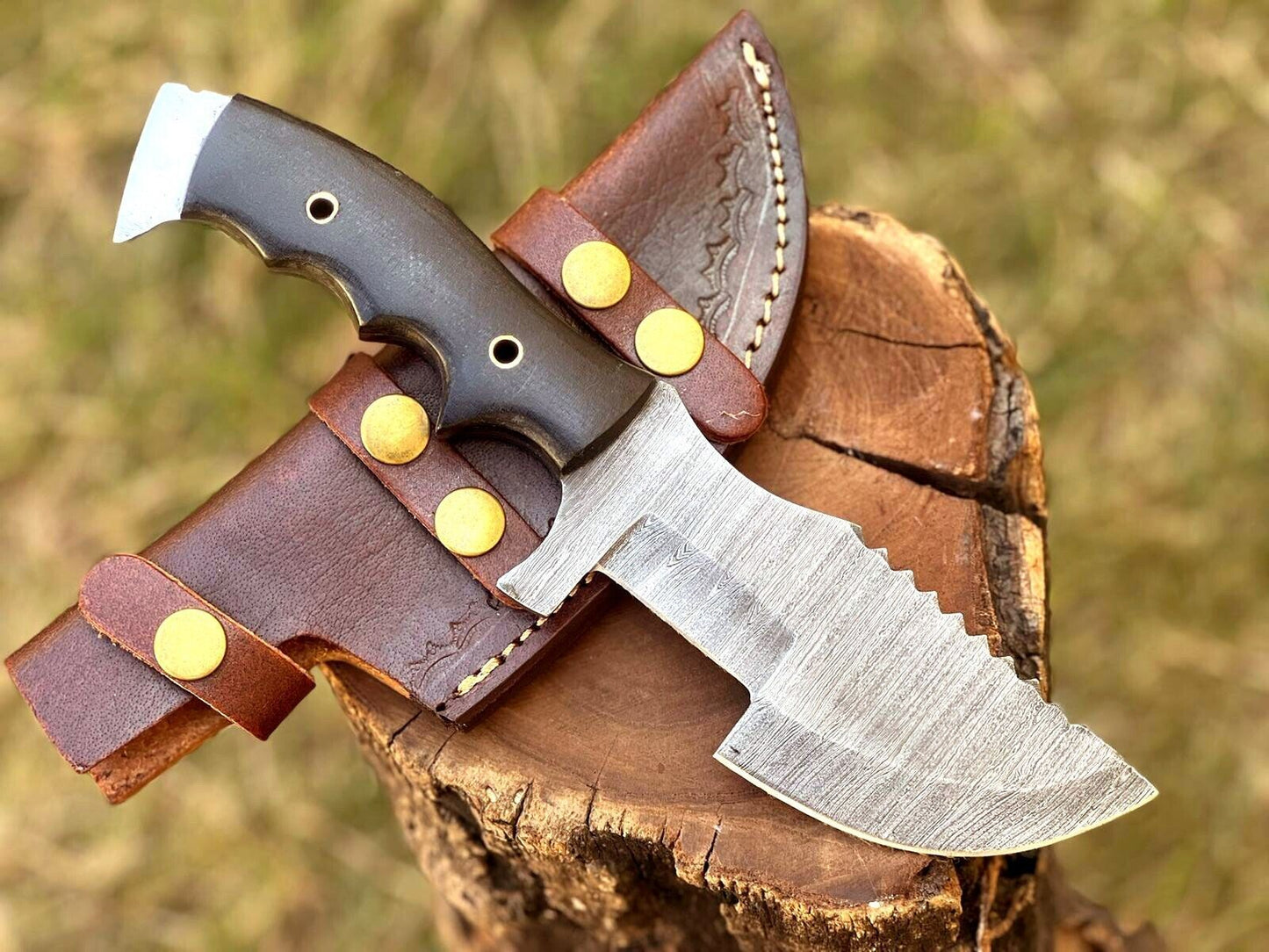 Tactical Survival Hunting Fixed Blade Damascus Tracker Knife – Handmade Full Tang Bushcraft Chopper with Leather Sheath