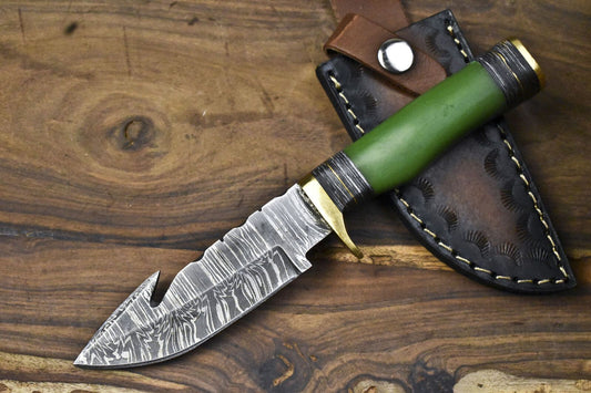 Hand Forged Twist Damascus Skinner Knife with Gut Hook – Micarta Handle Hunting Tool