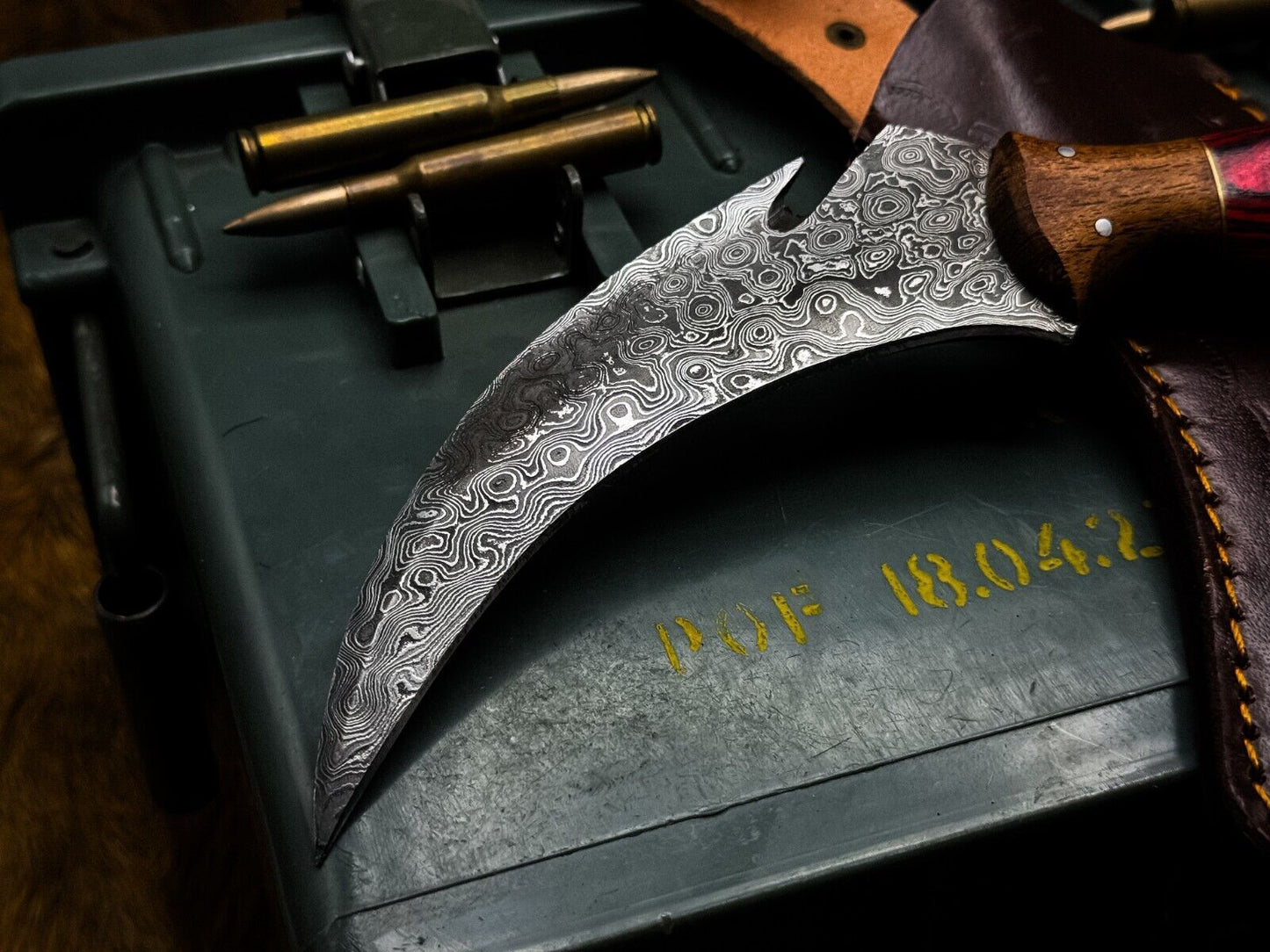 8" Custom Damascus Karambit Knife Best Damascus Steel Karambit with Wood Handle