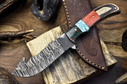 Twist Damascus Skinner Knife with Gut Hook and Hardwood Handle for Hunting