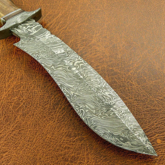 15" Sasquatch Damascus Steel Bowie Knife – Natural Wood Handle & Custom Sheath