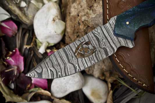 9.5" Twist Damascus Skinner Knife Corian Handle Fishing Hunting Knife