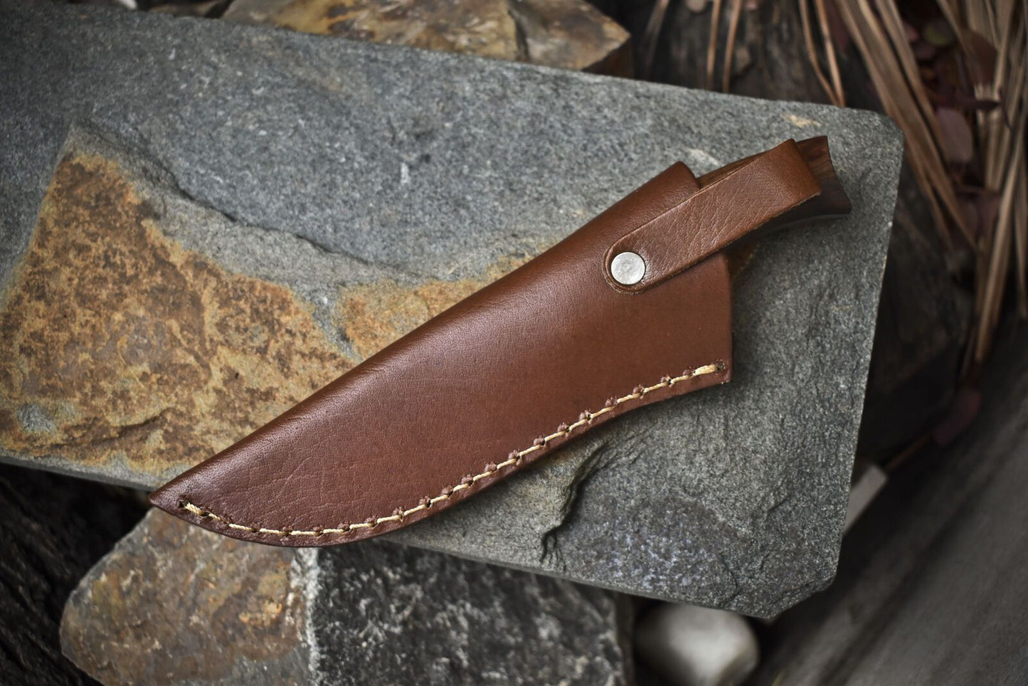 Twist Damascus Skinner Hunting Knife with Walnut Wood Handle and Micarta Bolster – Custom Handmade Fixed Blade Knife