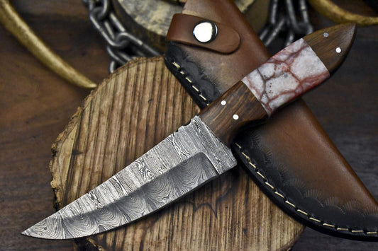 Twist Damascus Skinner Knife with Corain Handle and Wooden Bolster for Hunting