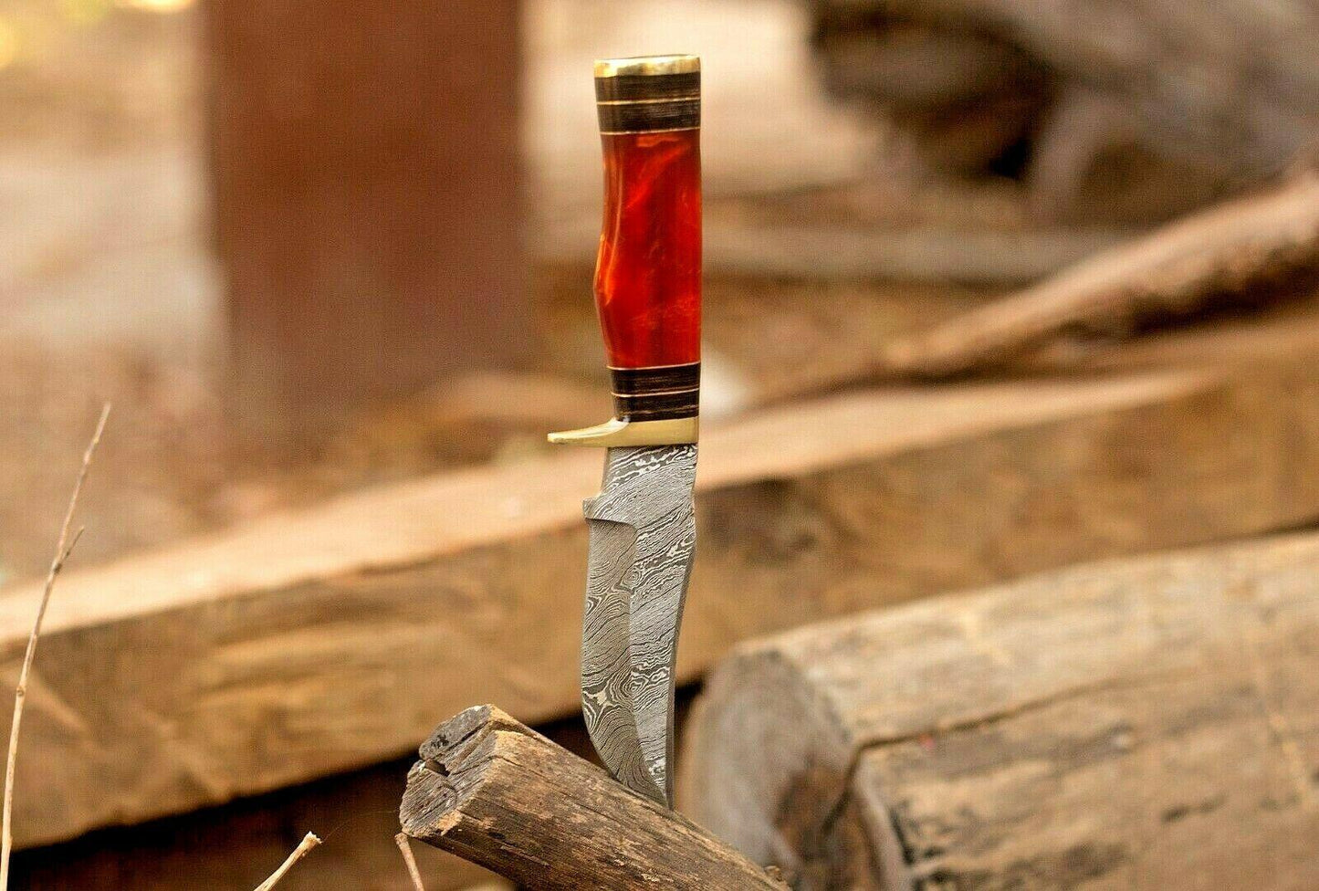 Custom 8" Damascus Steel Bowie Knife – Resin & Brass Guard Handle