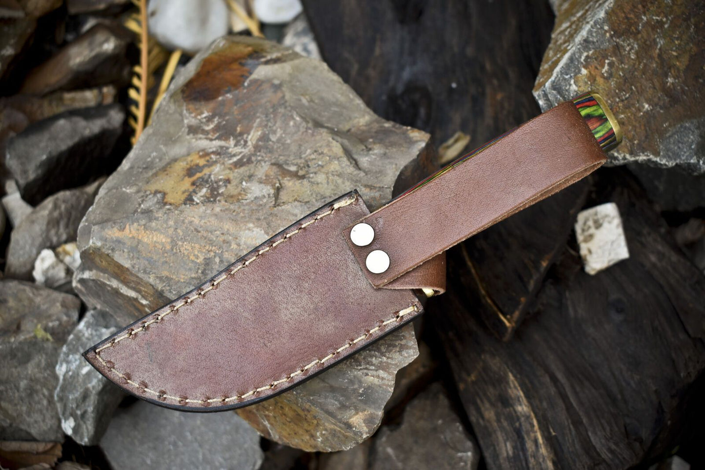 Custom Twist Damascus Skinner Knife with Hard Wood Handle and Brass Guard – Tactical Hunting Knife