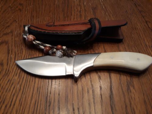 7.25" Skinner Knife – Stainless Steel Fixed Blade with Bone Handle & Leather Sheath