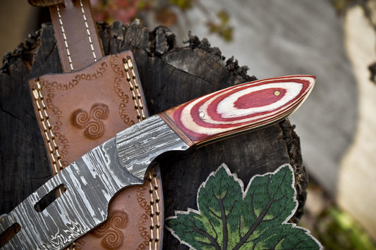 Twist Damascus Skinner Knife – Hardwood Handle with Wooden Bolster for Survival
