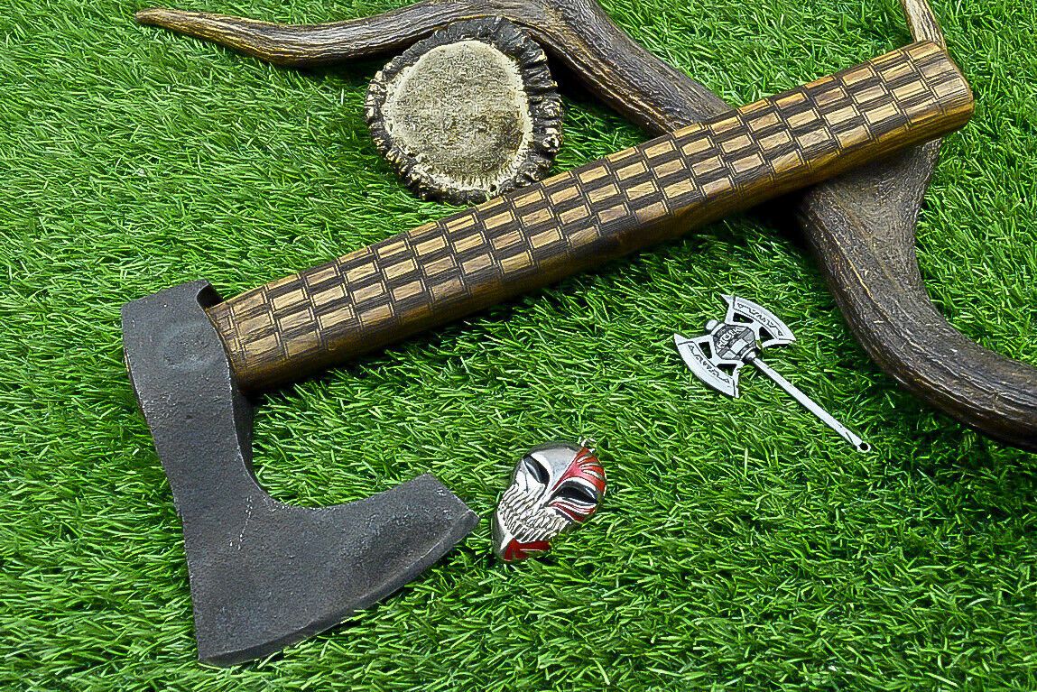 Handcrafted Carbon Steel Blade with Rosewood Handle and Leather Sheath, 14 Inch