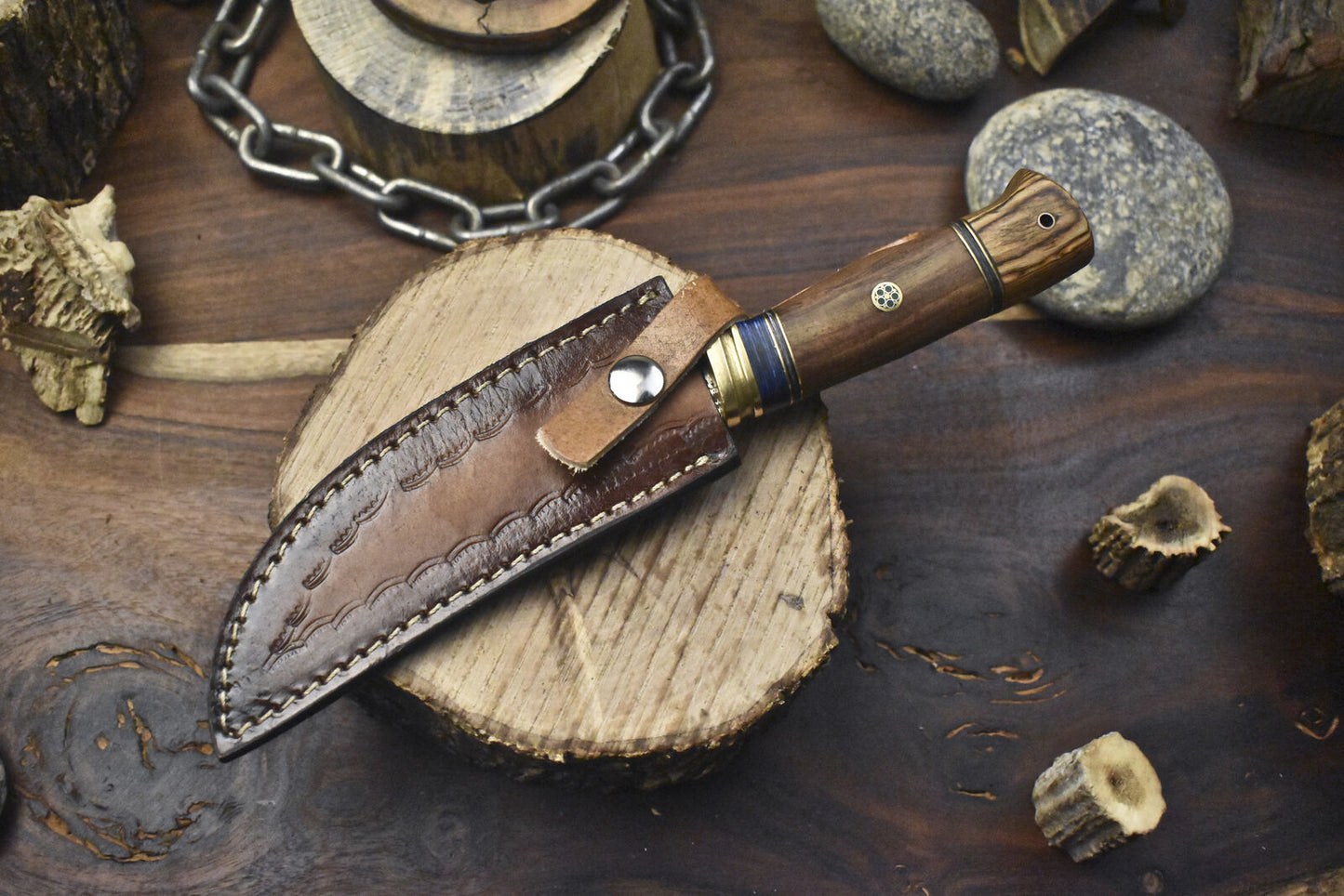 Custom Hand Forged Twist Damascus Skinner Hunting Knife 10 Inch with Walnut Wood Handle W/ Leather Sheath