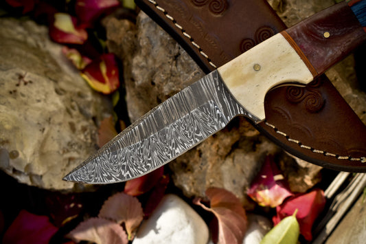 Handmade Twist Damascus Skinner Knife with Mixed Material Handle for EDC and Bushcraft