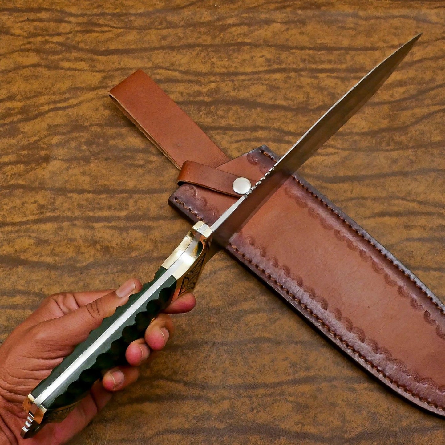 Frontier 12-Inch D2 Steel Full Tang Bowie Hunting Knife with Pakka Wood Handle