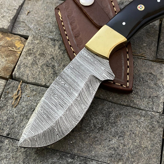 8" Custom Damascus Steel EDC Skinner Knife Buffalo Horn Handle with Sheath