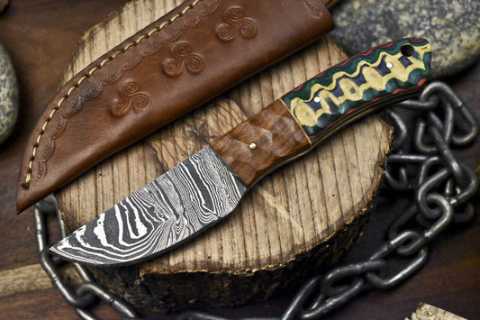 Twist Damascus Skinner Knife with Hardwood Handle – Handmade Hunting Gift