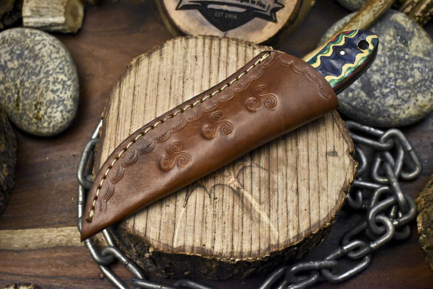 Twist Damascus Skinner Knife with Hardwood Handle – Handmade Hunting Gift