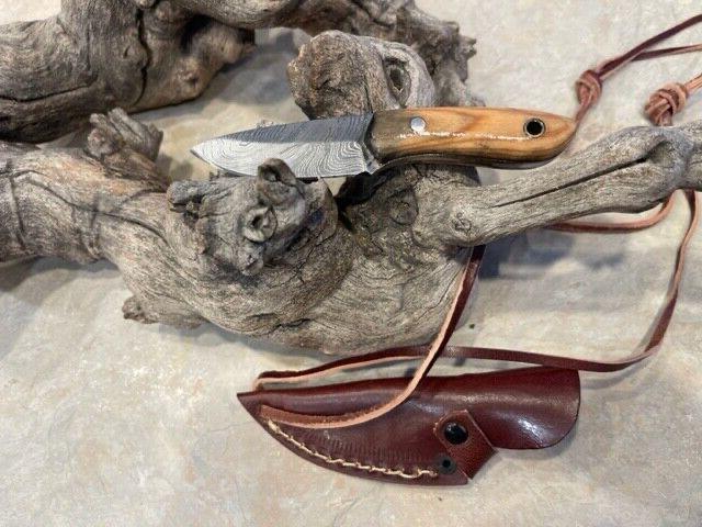 5" Small Skinner Knife – Damascus Steel Blade with Blonde Wood Handle & Leather Sheath