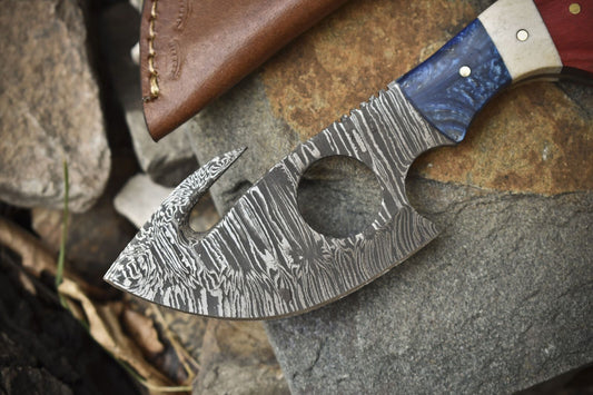 Hot Item Skinner Knife w Gut Hook Twist Damascus Bone and Wood Hunting