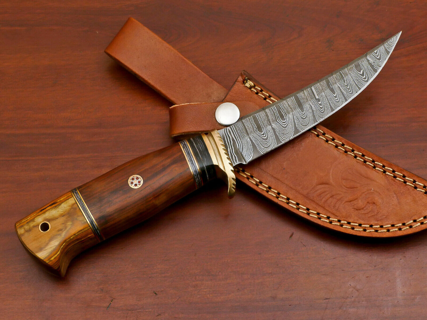 10.5 Inch Damascus Hunting Knife with Rosewood and Pakka Handle