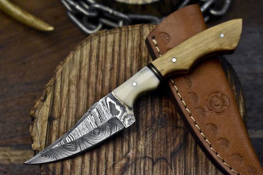 7" Twist Damascus Skinner Knife with Hard Wood Handle – Best Selling EDC Handmade Blade