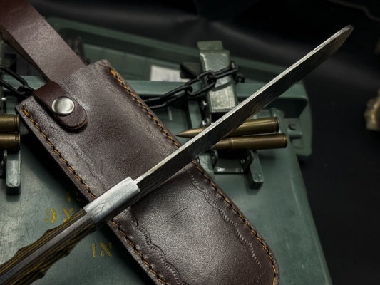 Handmade Damascus Steel Hunting Chef Cleaver Knife – Full Tang Wood Handle with Leather Sheath