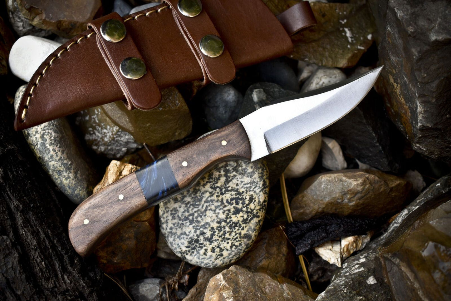 8" AUS-8 Steel Skinner Knife – Mixed Material Handle, Leather Sheath, Fishing Collectible