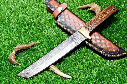 11 Inch Damascus Steel Bowie Knife with Natural Wood Handle