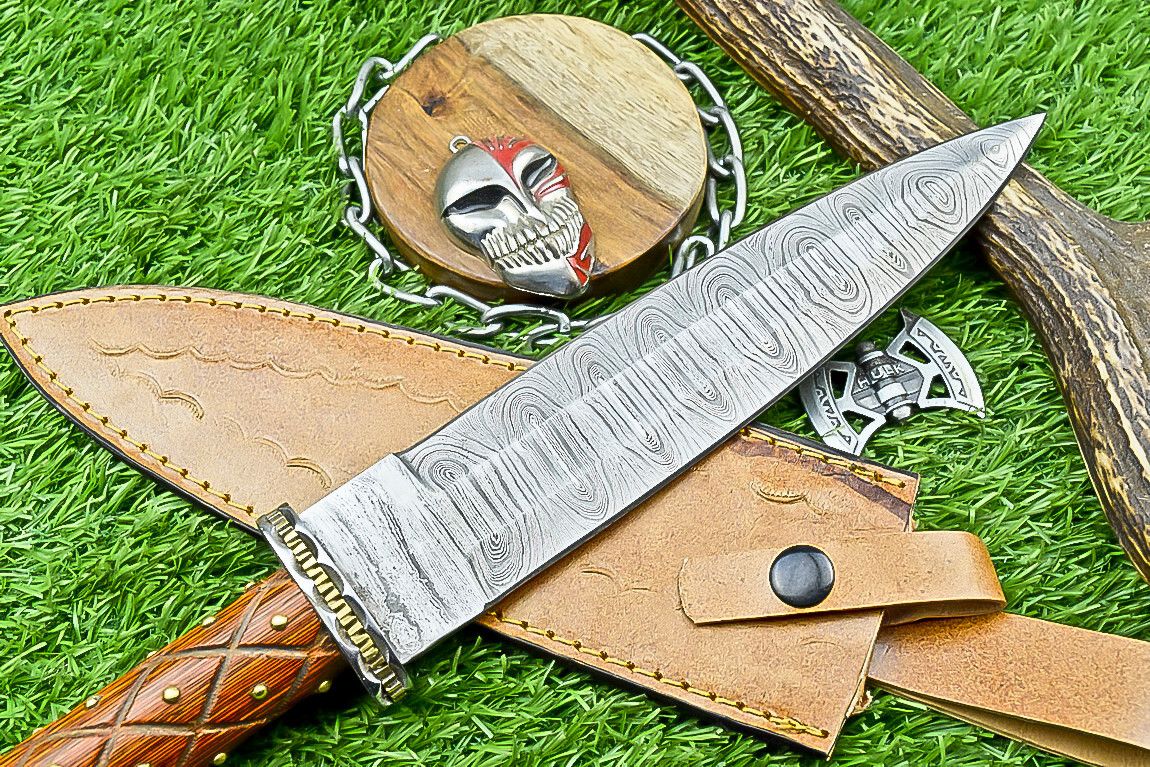 13.5 Inch Handmade Damascus Steel Dagger Knife with Wood Handle