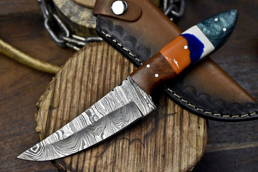 Twist Pattern Damascus Skinner Knife with Corian Handle – Hand Forged Custom Fixed Blade Hunting Knife