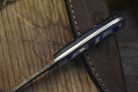 Tactical Bushcraft Skinner Knife Twist Damascus Micarta Handle EDC Tool