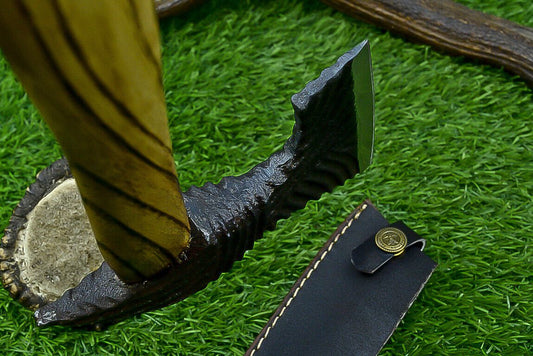 Handcrafted Viking Tomahawk Axe – Carbon Steel Blade with Rose Wood Handle and Leather Sheath, 14 Inch