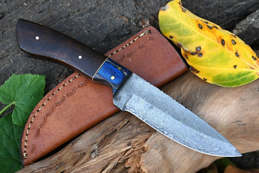 9" Handmade Damascus Steel Skinner Knife – Twist Pattern Blade with Leather Sheath