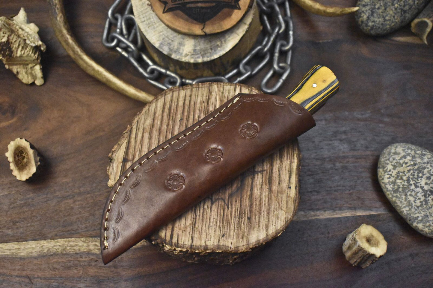 Twist Damascus Skinner Knife with Hard Wood Handle and Wooden Bolster for Fishing